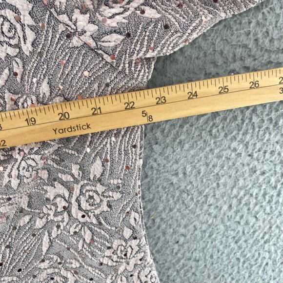 Dressbarn Top Womens 2X Plus Mauve Metallic Sequin Jacquard V Neck Short Sleeves - Picture 8 of 10